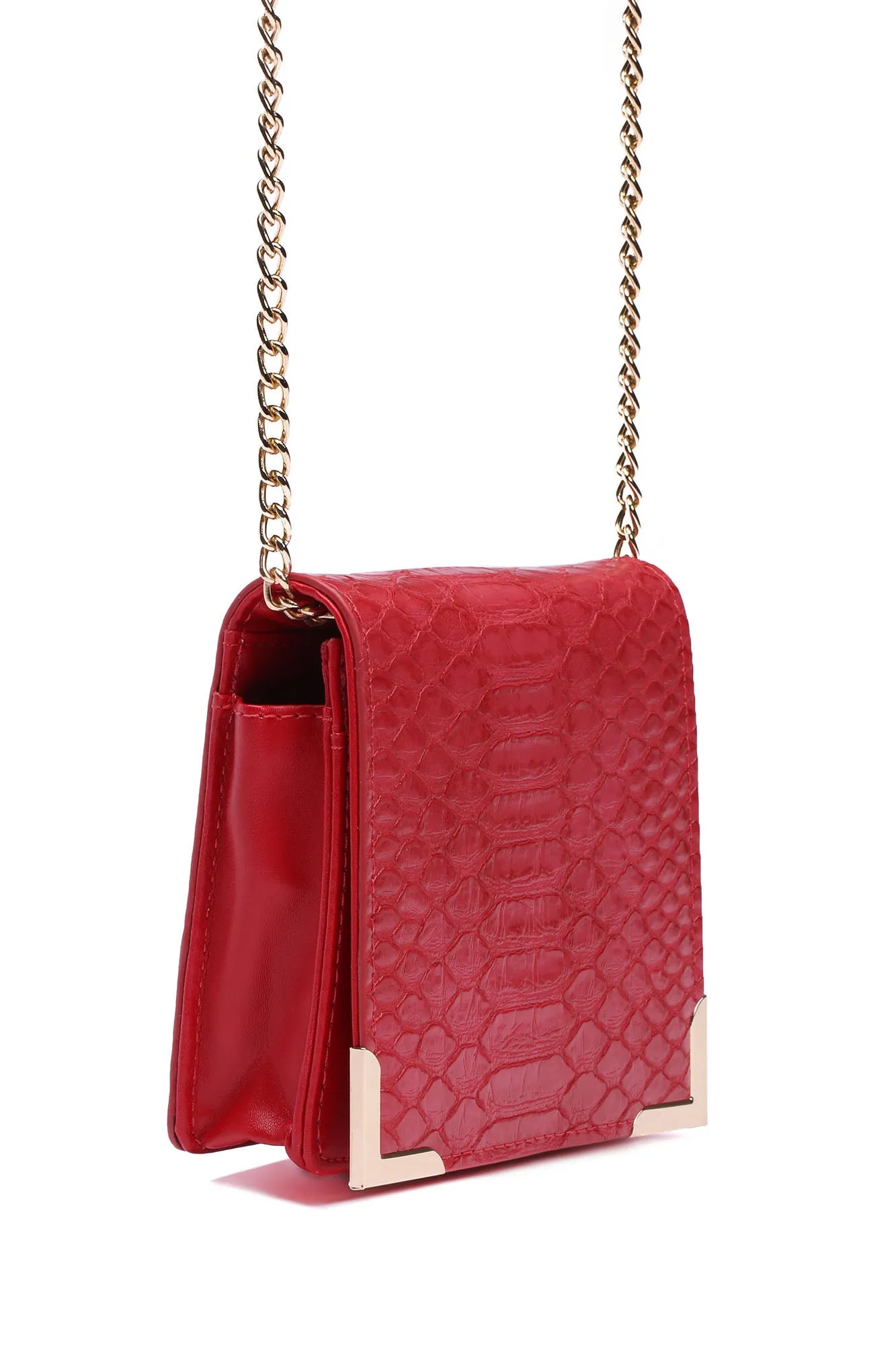 Ain't Stopping Now Crossbody Bag - Red