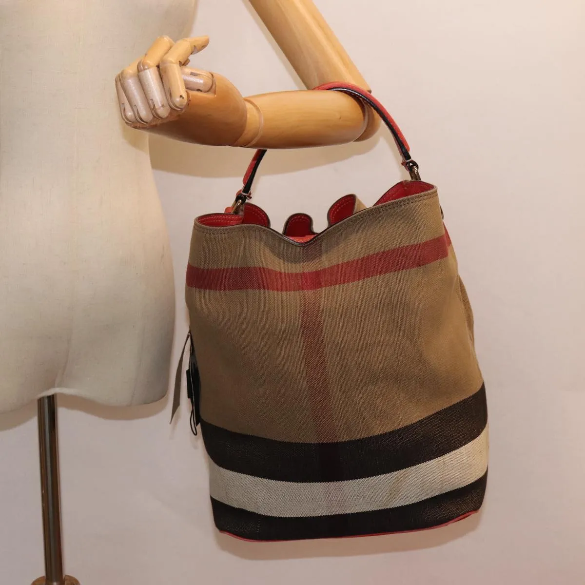 BURBERRY Nova Check Shoulder Bag Canvas Beige Red Silver Auth 87631