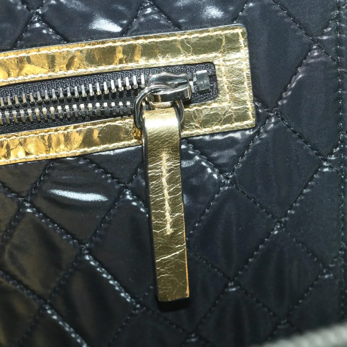 Chanel Clutch Bag Metallic Leather Gold A82164 CC  38172
