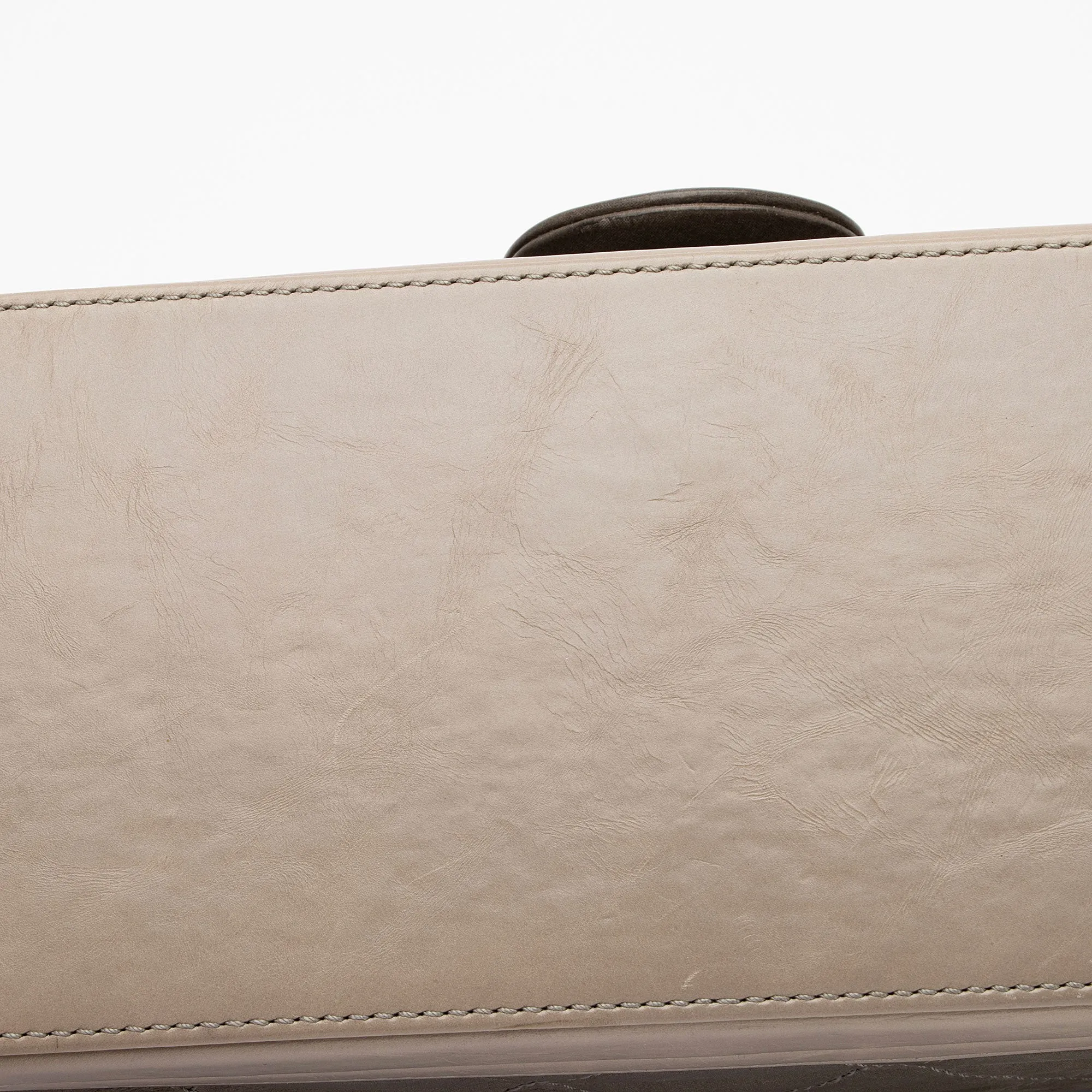 Chanel Iridescent Calfskin VIP Flap Bag (SHF-UvQfgO)