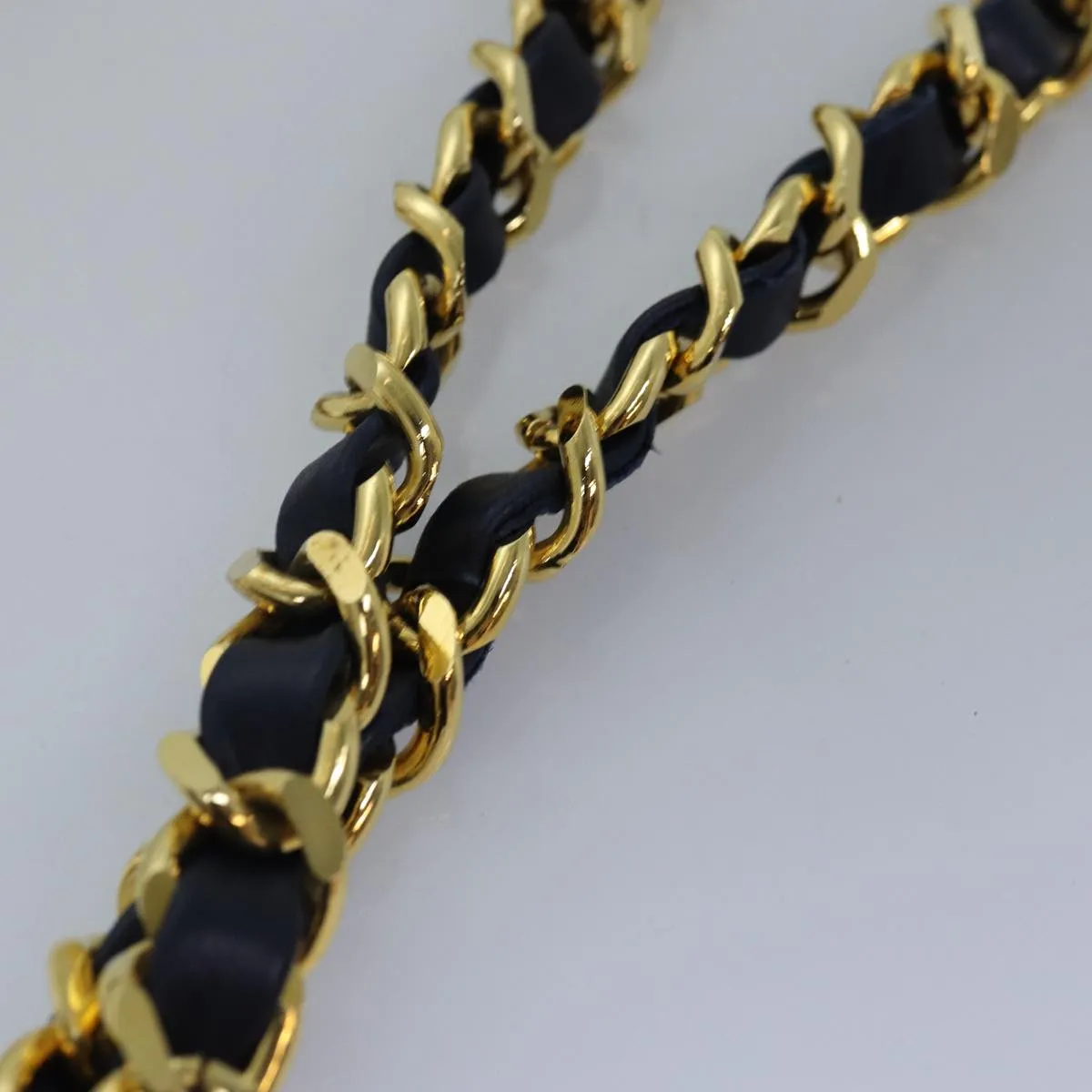 CHANEL Matelasse Chain Shoulder Bag Lamb Skin Navy CC Auth yk12992