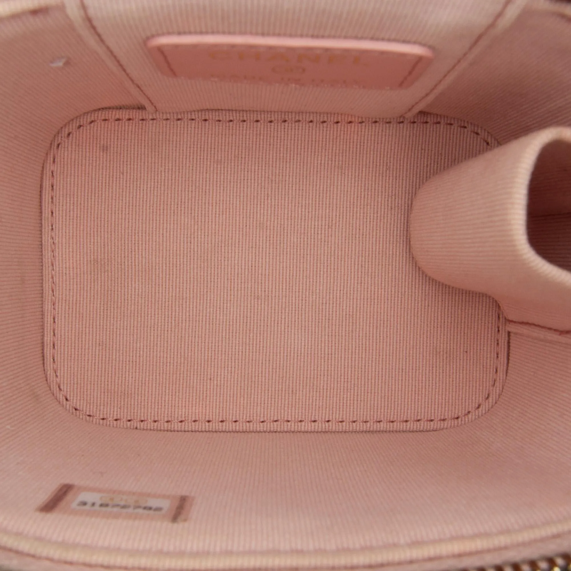 Chanel Mini Classic Caviar Vanity Case (SHG-kgbpy5)