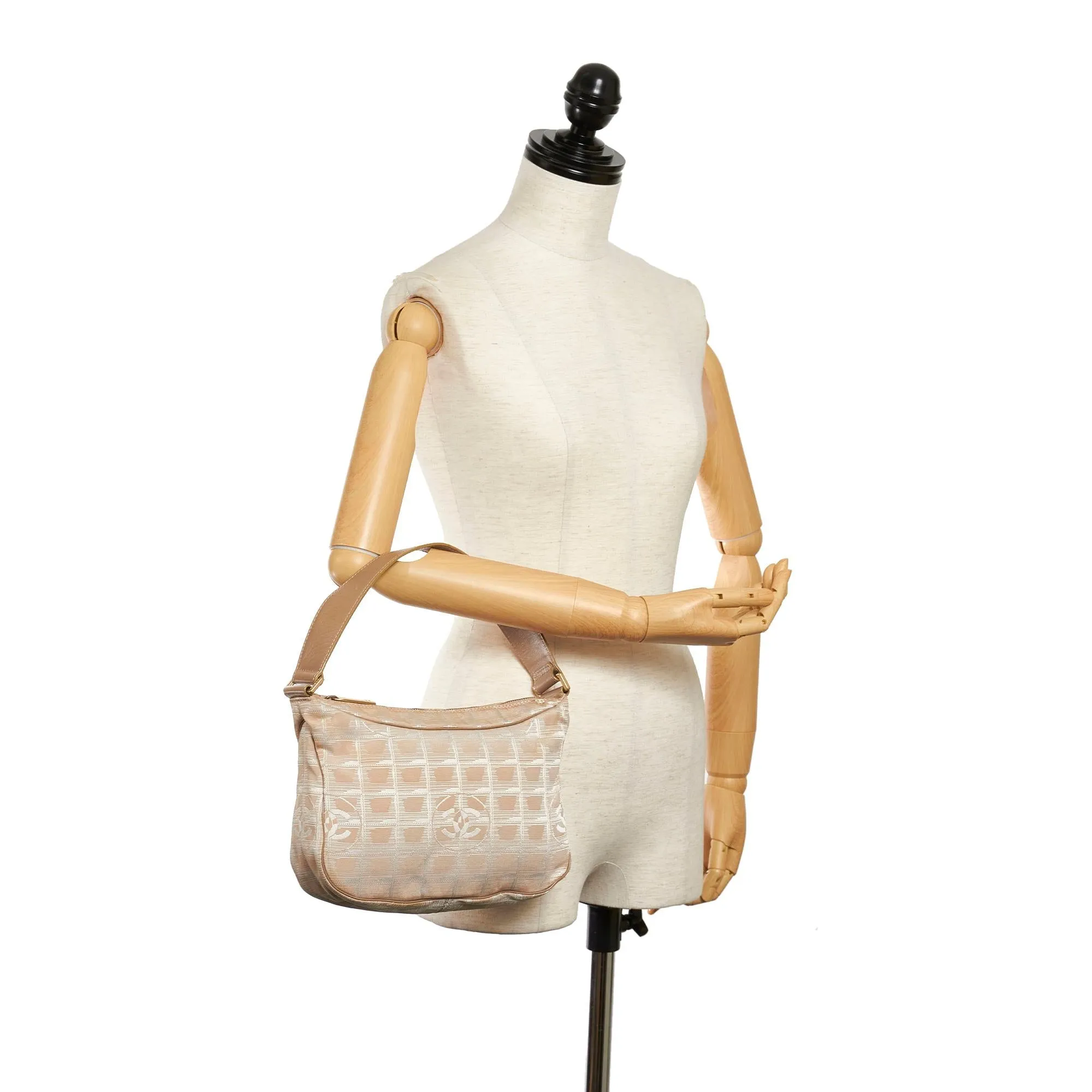 Chanel New Travel Line Nylon Handbag (SHG-29288)