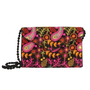Discover the Perfect Envelope Clutch Bag for Your Bohemian Vibe!