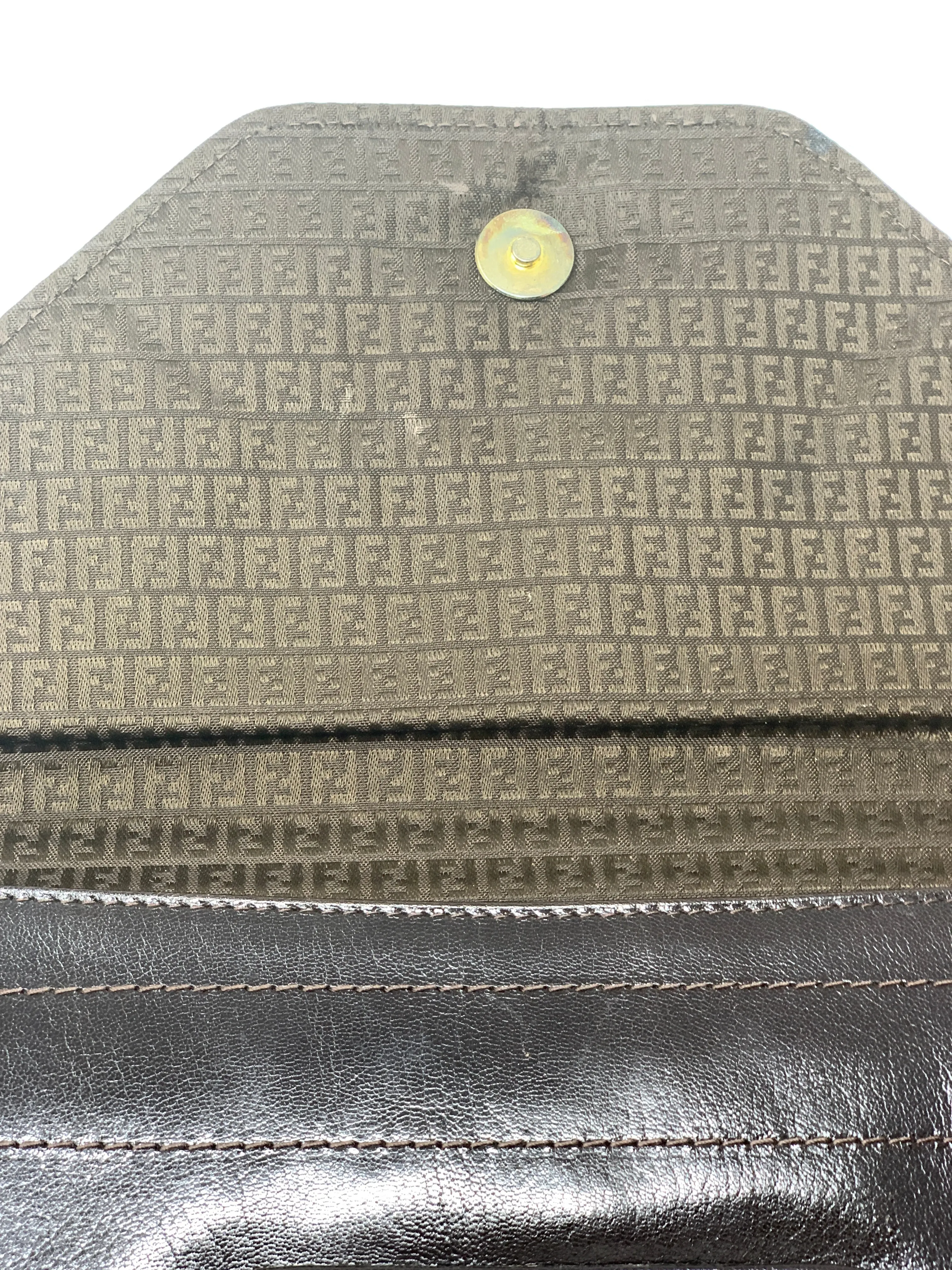 Fendi Clutch!