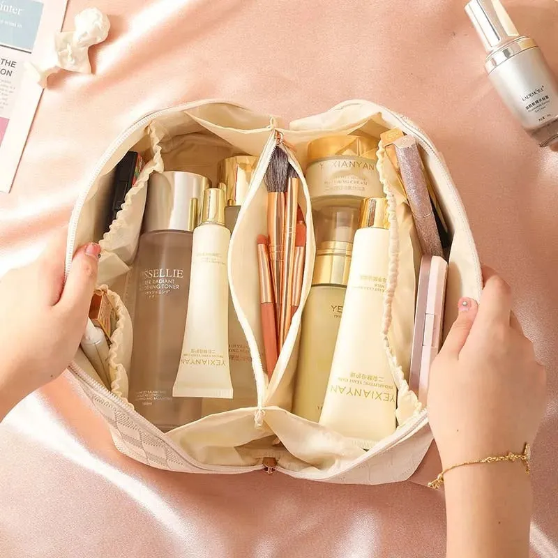 High-End Elegance Plaid Pattern Cosmetic Bags
