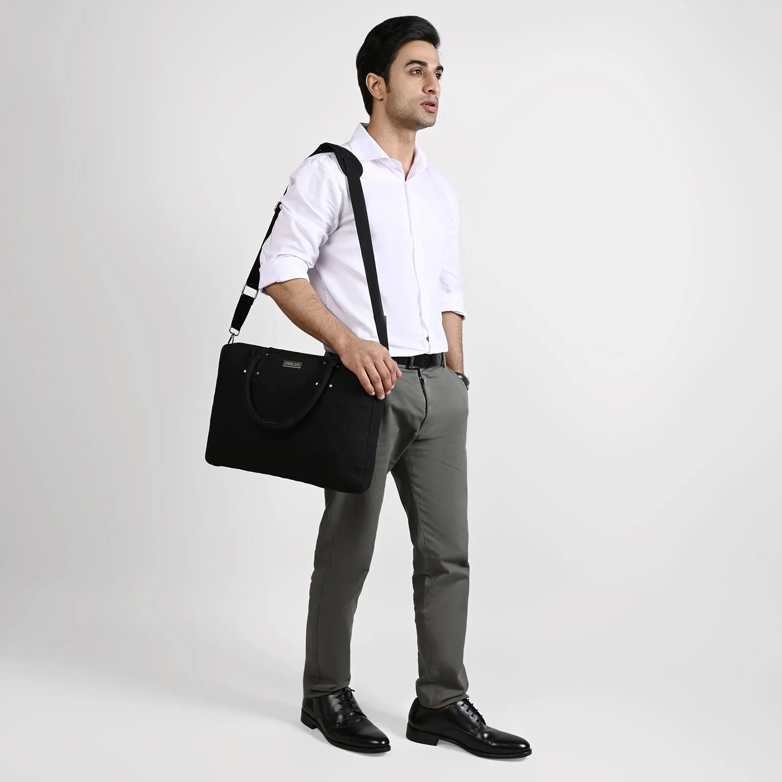 Laptop Luxe - USE code BAG30 and get FLAT 30% off