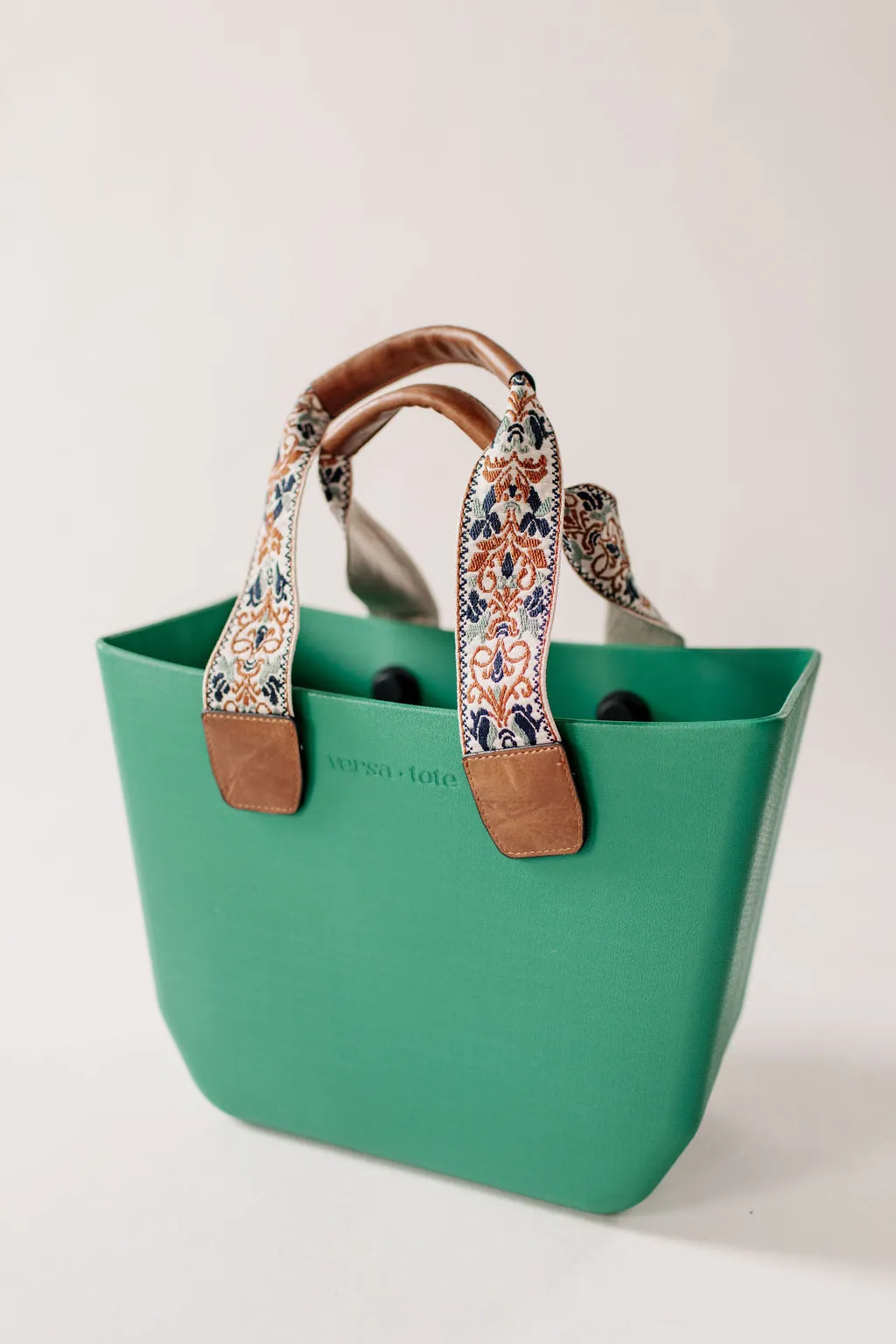 Versa Tote Interchangeable Straps